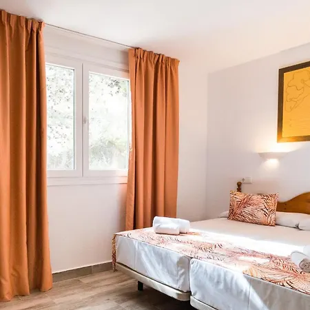 Aparthotel Sol Parc &