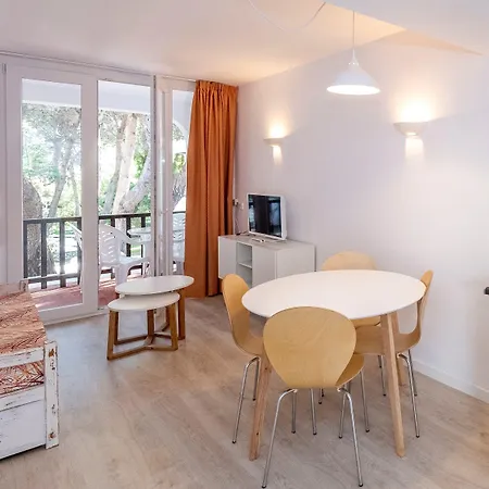 Aparthotel Sol Parc & 3*