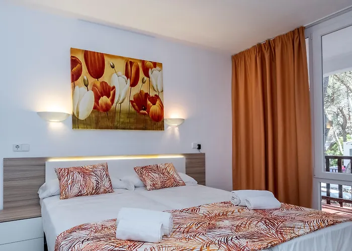 Aparthotel Sol Parc &